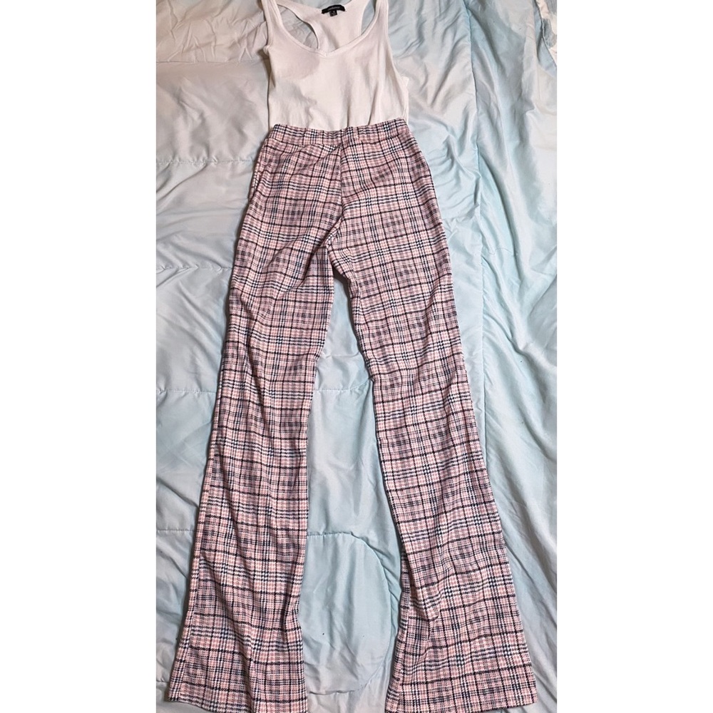 ѕтяιρє∂ fℓαяє ραитѕ 💕 - Picture 2 of 2